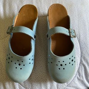 Handmade in Poland Dansko